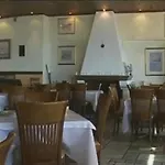 Iniohos Hotel