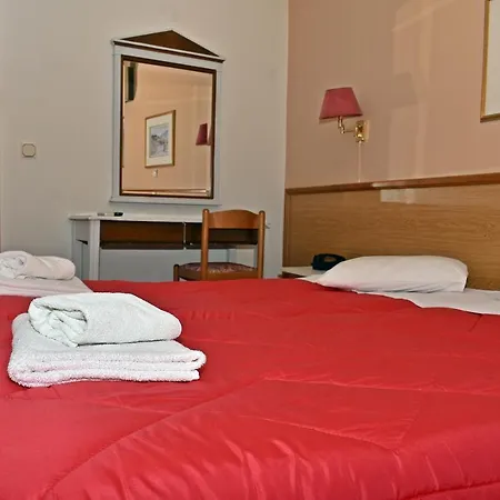 Iniohos Hotell Delphi