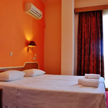 Ξενοδοχείο ηνίοχος