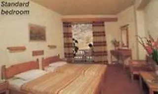 Iniohos Hotell 3*