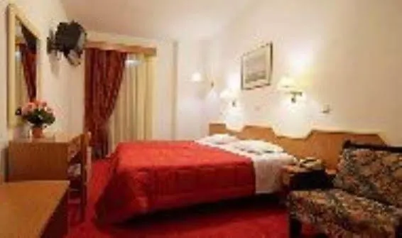 Hotel Iniohos Delphi